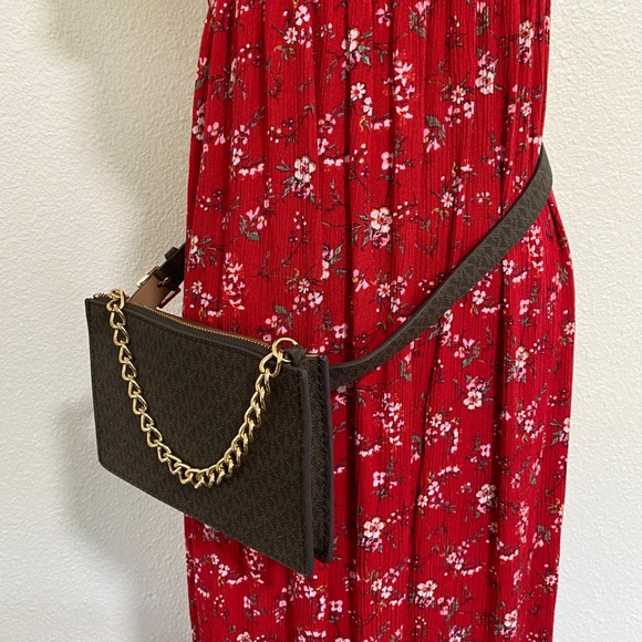 Michael Kors Mk Signature Sleek Fanny Pack Belt Wallet Waist Bag Chocolate - Picture 3 of 13